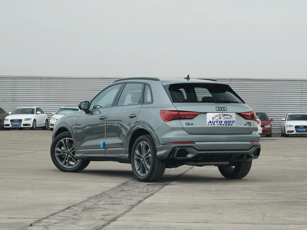 Audi Q3 features