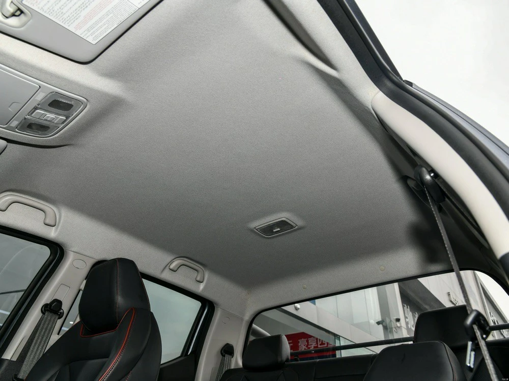 Changan Land Tourer interior