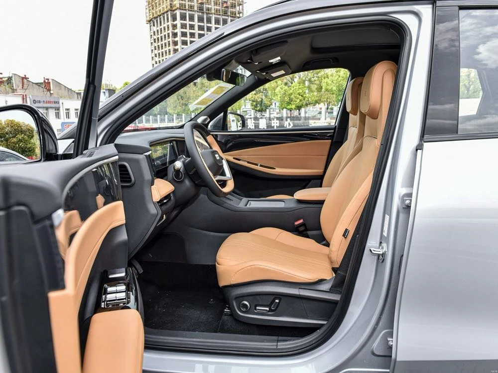 Geely Galaxy L7 price
