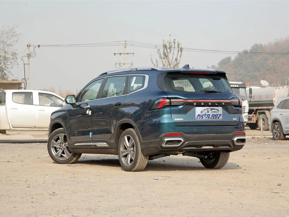 Geely Okavango L features
