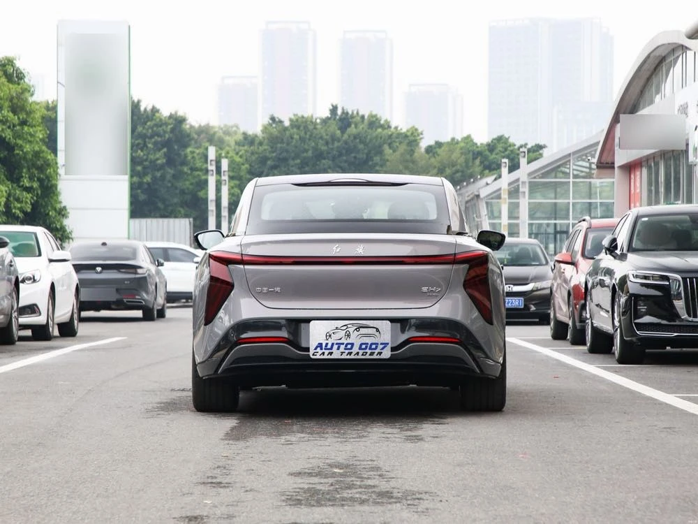 buy Hongqi EH7