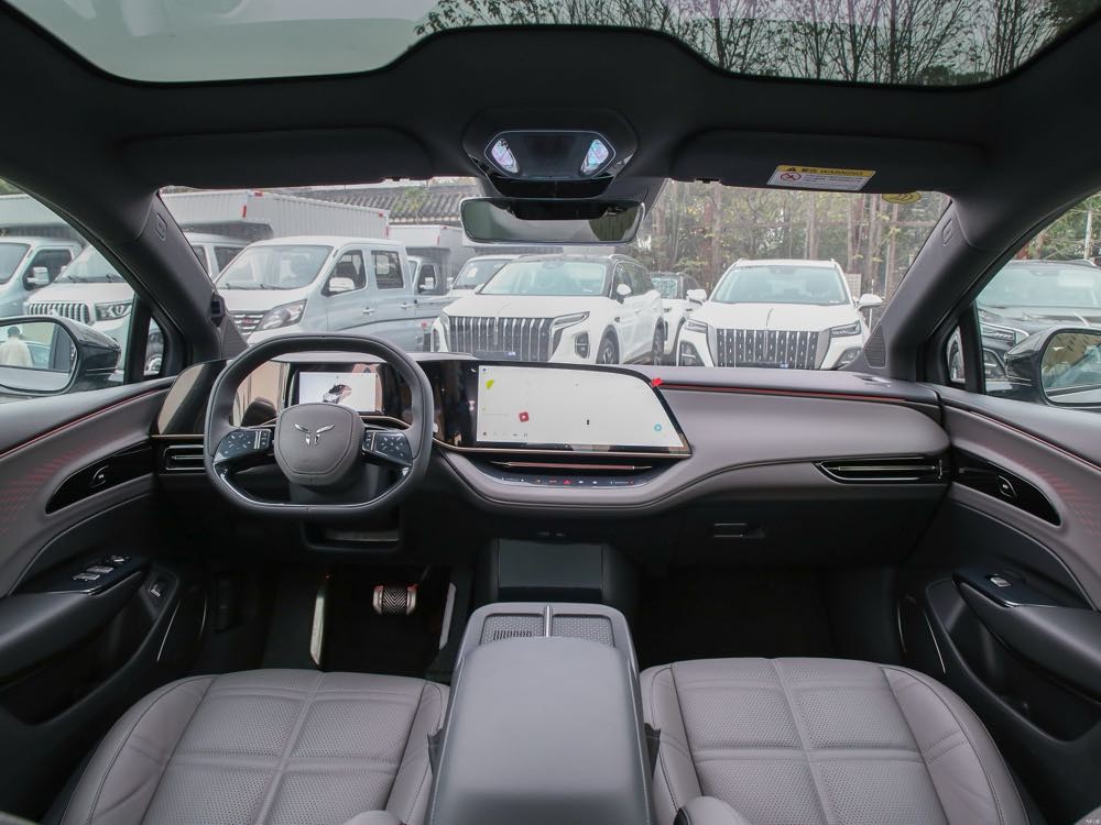 Hongqi EH7 price