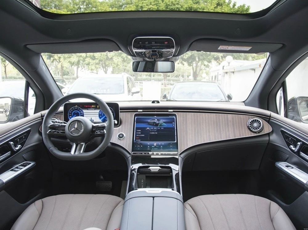 Mercedes-Benz EQE350 price details