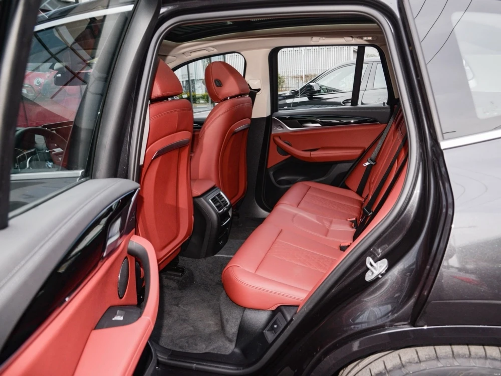 BMW iX3 charging options