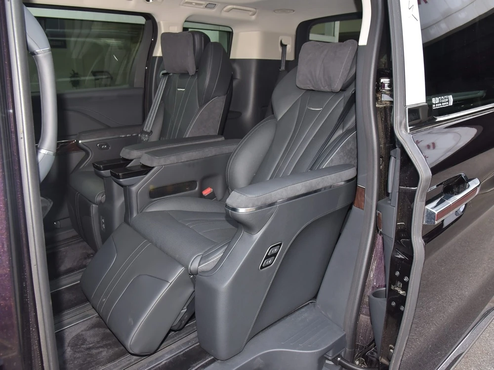Hongqi HQ9 reviews