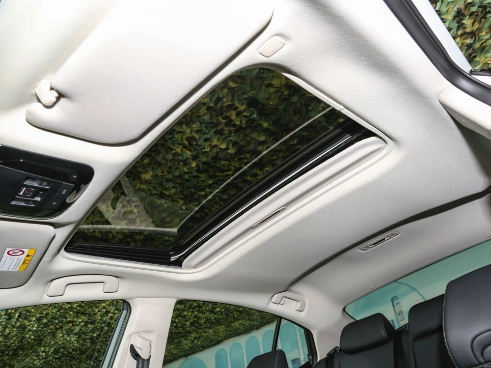 Buy Toyota Camry Hybrid China